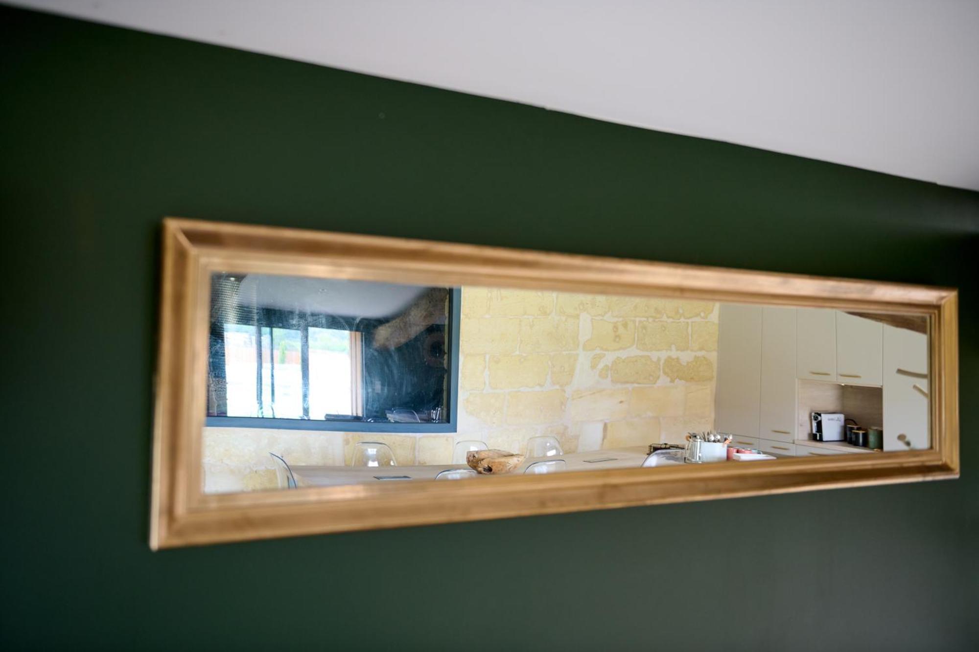 Le Repaire Lagardere Bed and Breakfast Lussac  Buitenkant foto